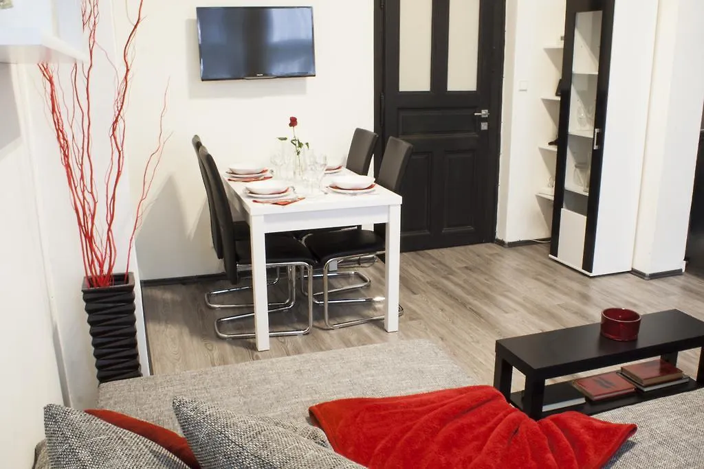 Haute Couture Apartment Prag Tjekkiet
