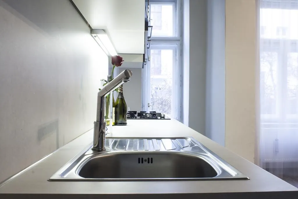 Haute Couture Apartment Prag